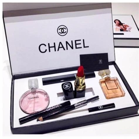 chanel gift set